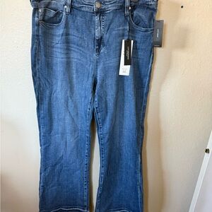 Liverpool Women's Bootcut Blue Jeans